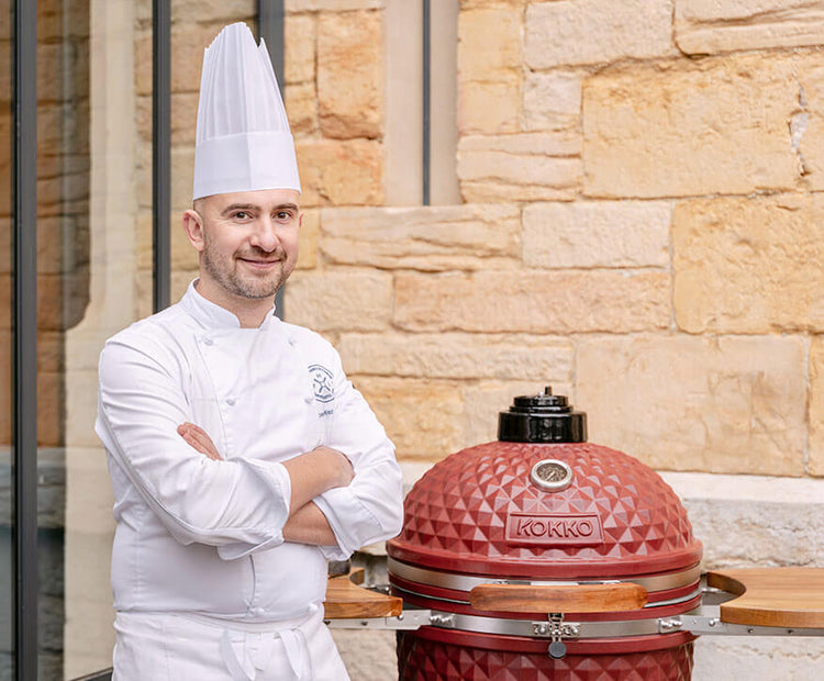 Chef hotel fourvière e kamado kokko red oxide
