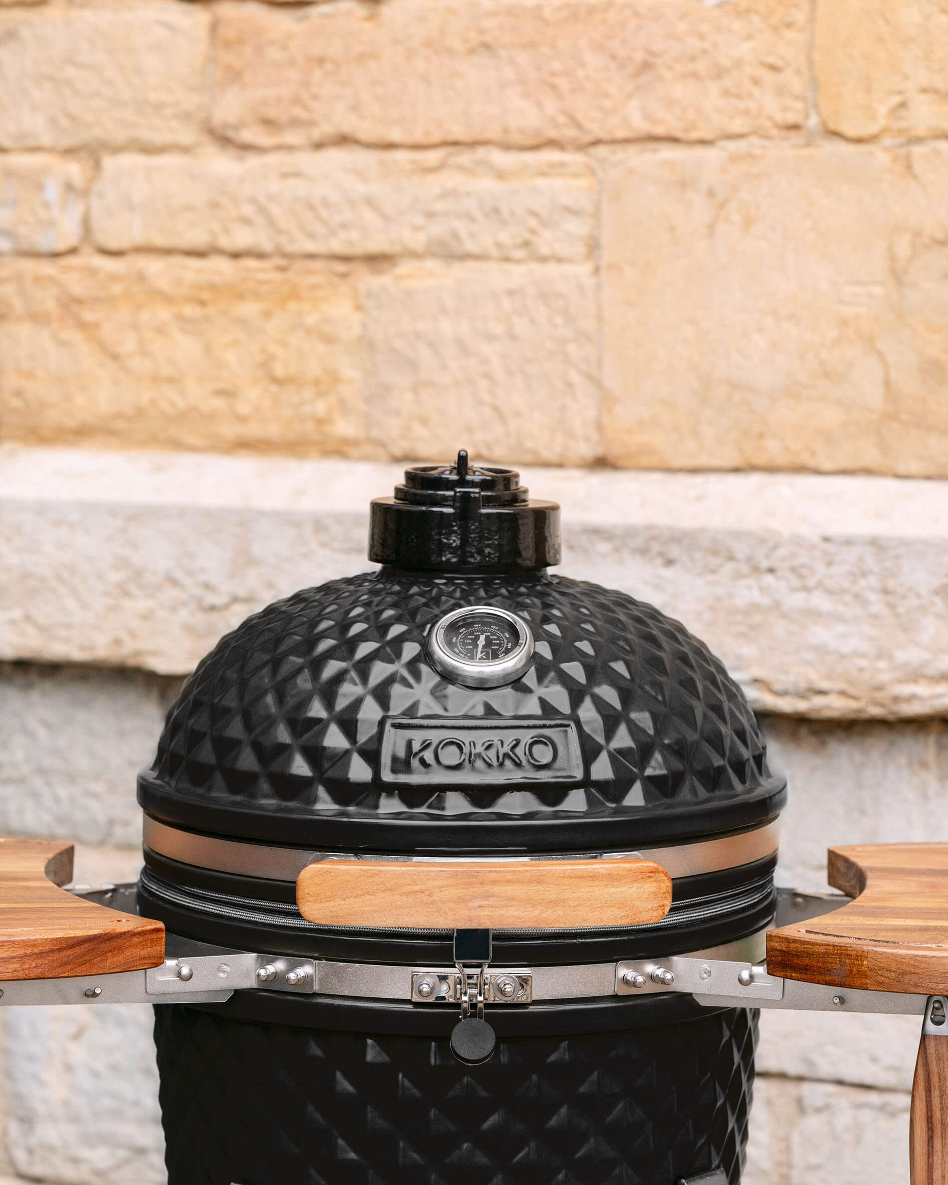 Kokko L 18'' noir profond