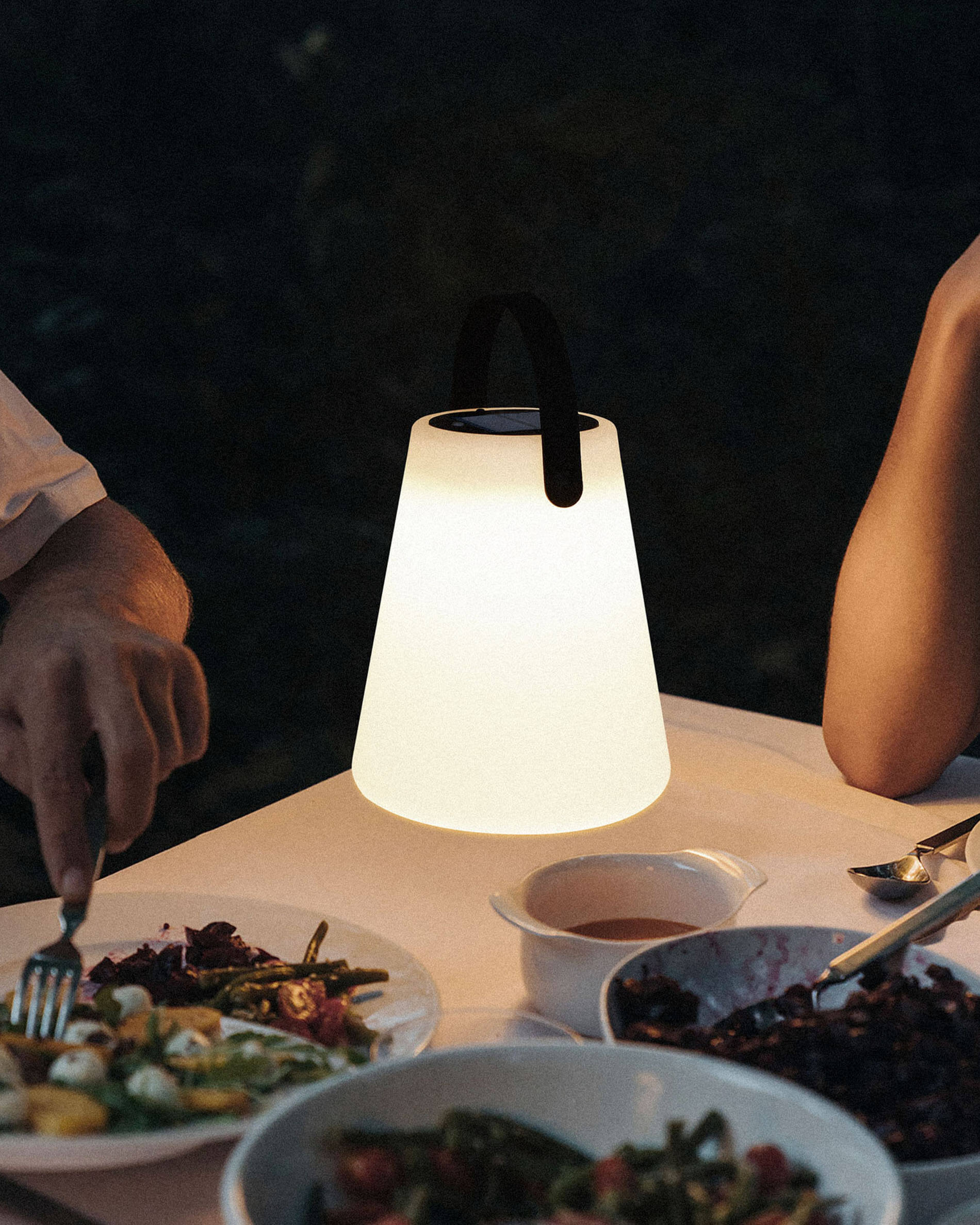 Lampe d’extérieur cône solaire