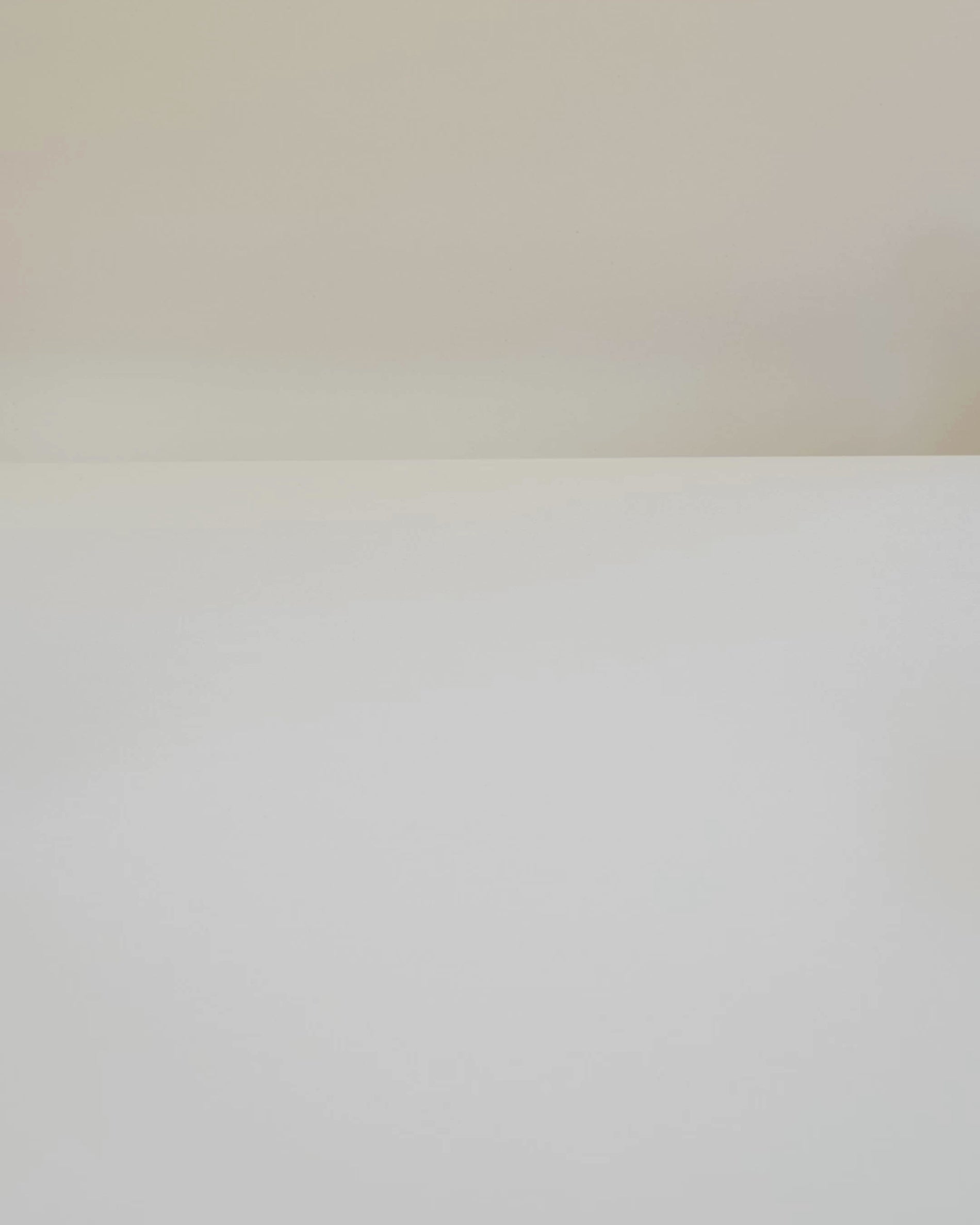 Carica il video: Candela Totem L, alla citronella anti-zanzare