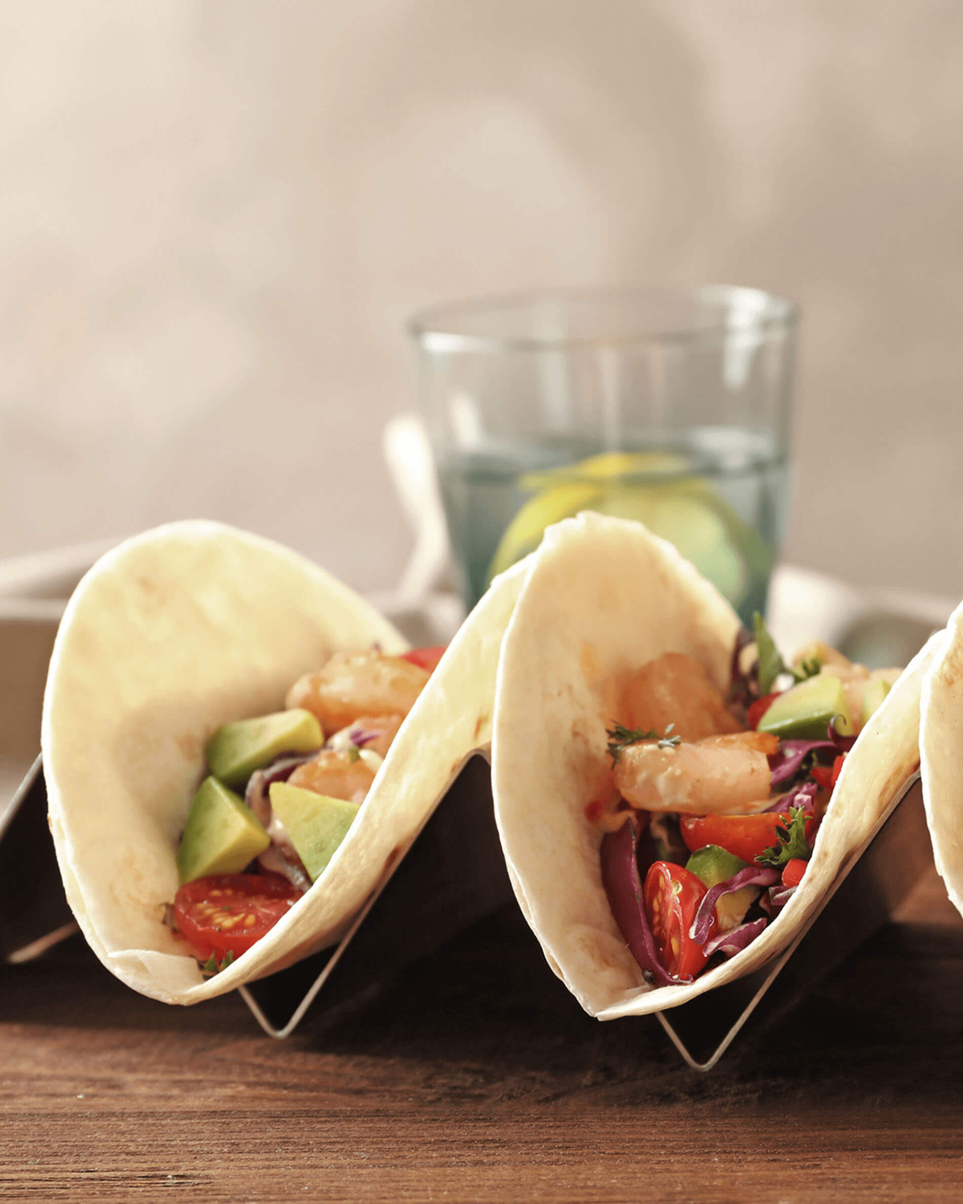 Tacos sur support à tacos en inox