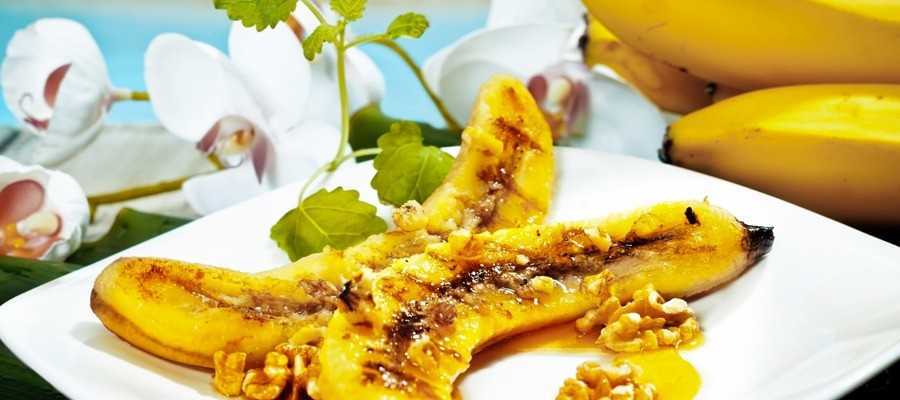 Grilled bananas