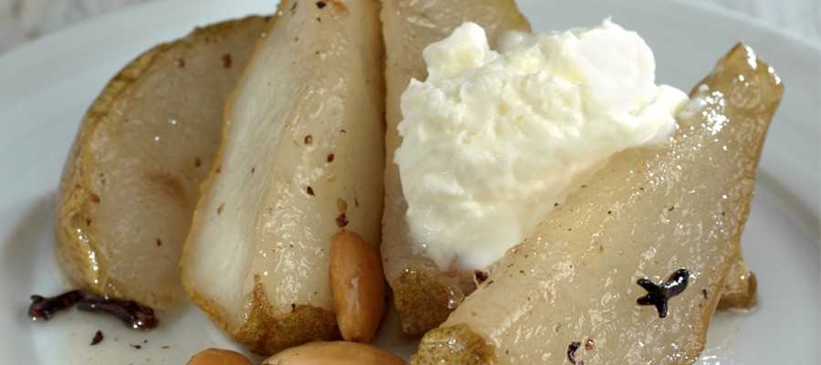 Pears with honey