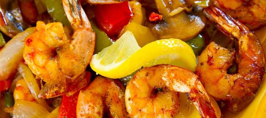 Peperoni con gamberi